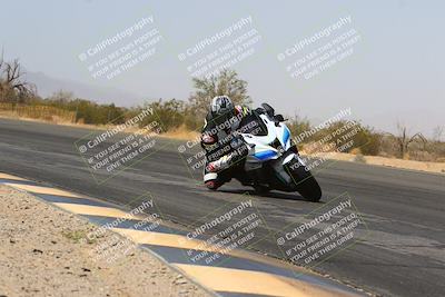 media/Mar-28-2022-Superbike Trackdays (Mon) [[b8603d0f67]]/Open Track Time/Turn 3 Inside/